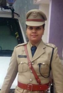 बिहार में बड़े पैमाने पर IPS अधिकारियों का तबादला, निताशा गुड़िया बेतिया की नई एसपी 3