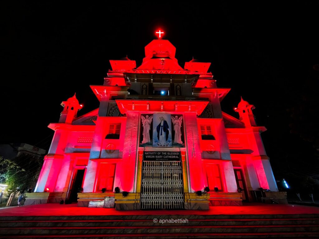Bettiah Catholic Church History: बेतिया के कैथोलिक चर्च की कहानी जानिए, 250 वर्षों से चंपारण की विरासत 2 Bettiah Christmas day Church